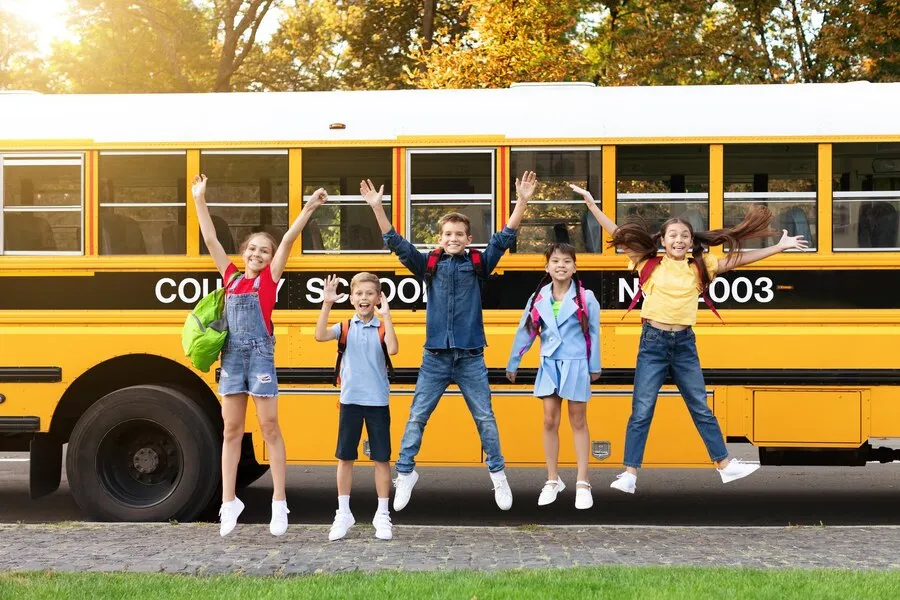 The Top Reasons To Choose a Charter Bus Rental for Your School Trip